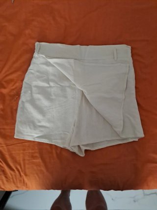 Falda pantalón SHEIN beige Talla L