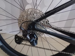 Bicicleta MTB Cannondale Rossa e Nera