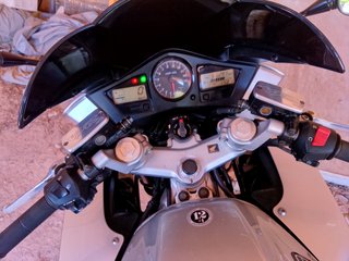 Honda VFR 800 Plata