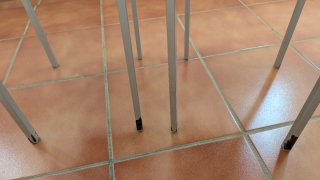 Mesa y 2 sillas Cristal Negro 80cm Extensible