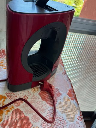 Cafetera Krups Dolce Gusto Roja
