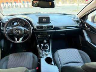 Mazda 3 2015