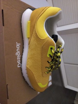 Zapatillas Desigual Amarillas Talla 37