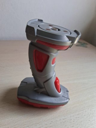 Lotto Battle Strikers: 4 trottole con lanciatore