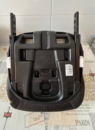Elevador coche Play con Isofix