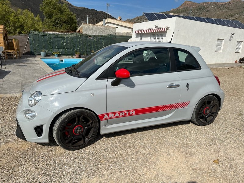 Abarth 595 2019 - foto 1