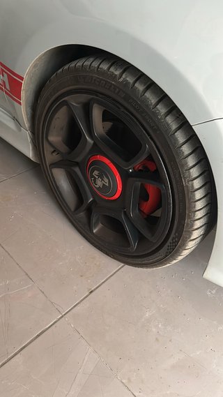 Abarth 595 2019