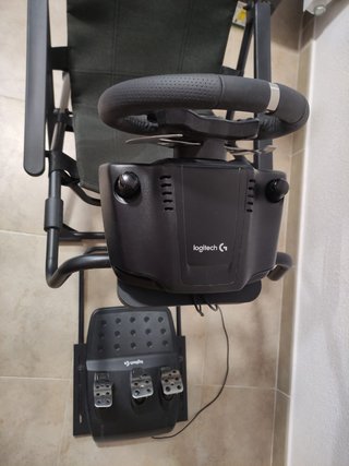 Volante Logitech G920 + pedales + asiento GAME RC