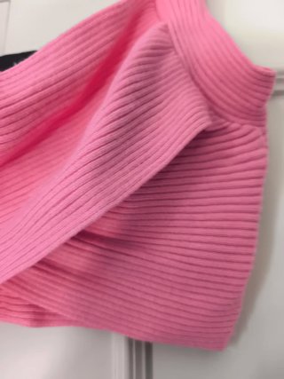 Top corto rosa Mango Talla M
