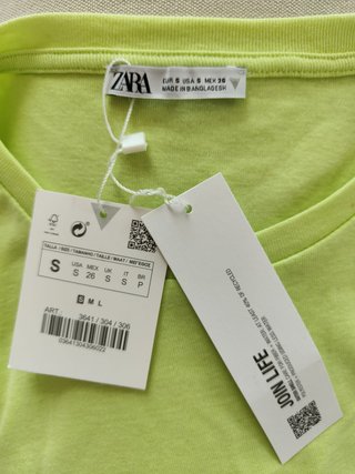 Camiseta Zara Talla S Verde con etiqueta