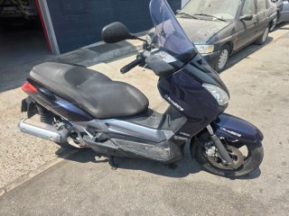 Yamaha XMAX 125 Maxi Scooter