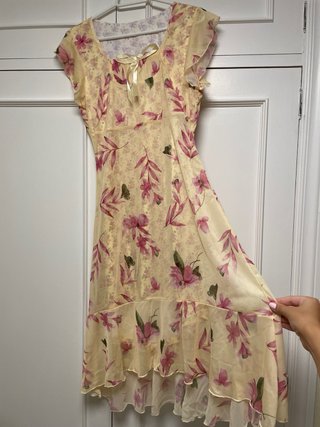 Vestido vaporoso estampado floral
