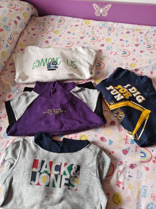 Lote 4 sudaderas niño 5-6 años