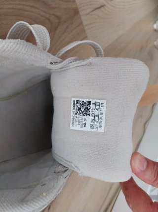 Zapatos Adidas Campus Beige y Negro