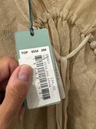 Top beige tirantes