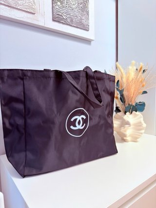 Bolso Tote Chanel Negro Exclusivo