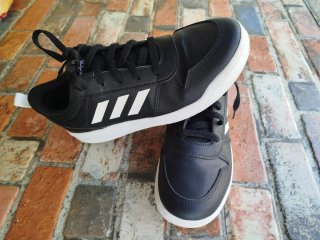 Zapatillas Adidas Tensaur Talla 38 Negras