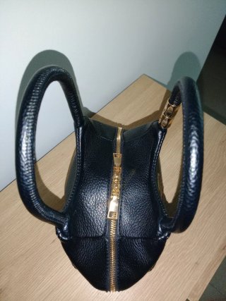 Bolso de mano negro