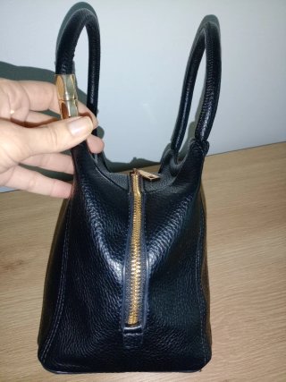Bolso de mano negro