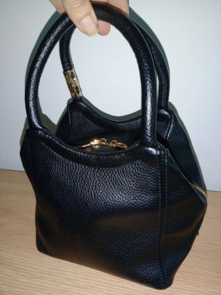 Bolso de mano negro