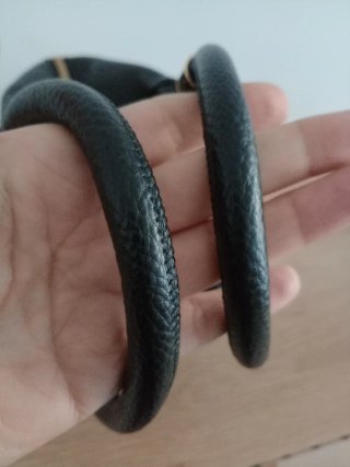 Bolso de mano negro