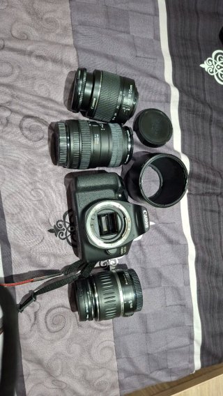 Canon EOS 1300D + objetivo ,Lentes.  2  EF-S 18-55