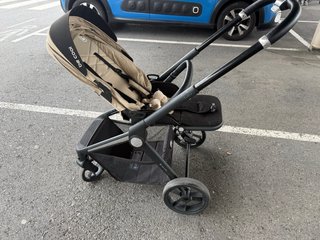 Carro de bebé completo