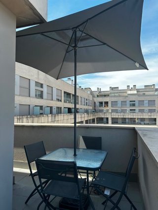 Conjunto mesa y sillas de jardín
