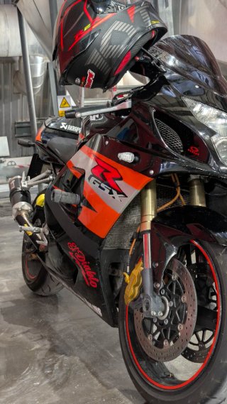 Suzuki GSXR 600 K4 Sportbike Negra/Naranja