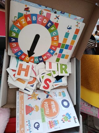 Juego educativo catalán Diset APRENC en POSITIU