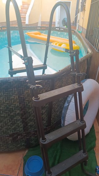 Piscina 4.24x2.50x1m