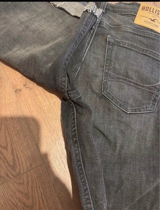 Pantalón Hollister gris Talla S/M ajustada (30)