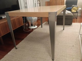 Mesa comedor Ondarreta madera y metal