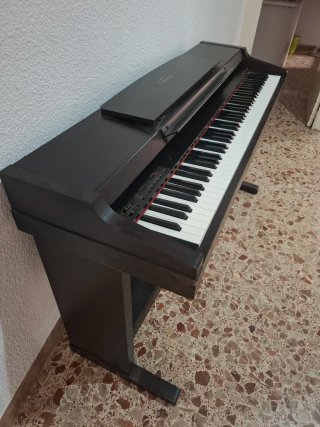 Piano Eléctrico Yamaha Clavinova