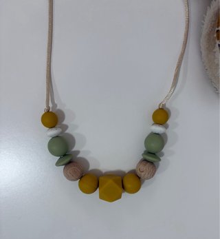 Lote collar y pulsera sensorial / Mordedores