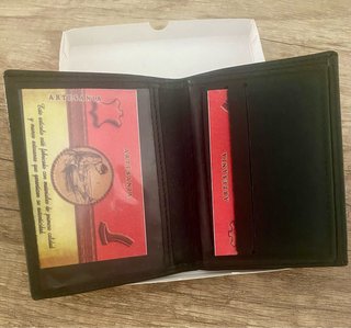 Cartera porta placa negra