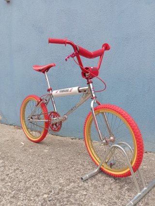 Bicicleta BMX YAMAHA BYZ 501