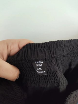 Pantalón ancho negro
