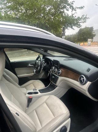 MERCEDES GLA 200 CDI 136 CV • AUTOMÁTICO • PACK