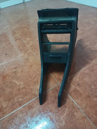 Renault 18 consola central con mandos