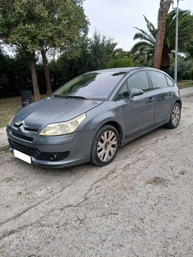 Citroen C4 2005 - foto 1