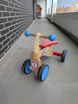 Bici de madera Lidl para niños