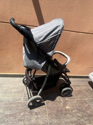 Carrito bebé con Maxi-Cosi y capazo