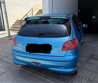se vende peugeot 206