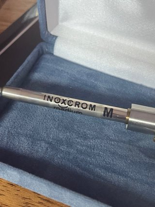 Bolígrafo Inoxcrom Wall Street chapado oro 23,6K