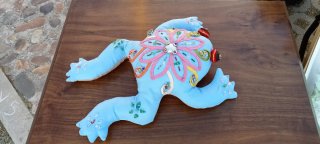 Peluche Rana Azul Decorada