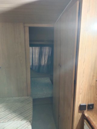 Caravana 750 kg con papeles marca Adriá