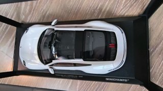 Porsche 911 Carrera 4S 2019 Minichamps 1/18