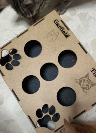 Rascador para gatos de madera