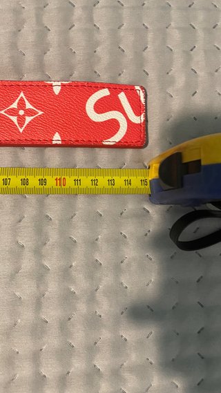 Cintura Louis Vuitton Supreme Rossa